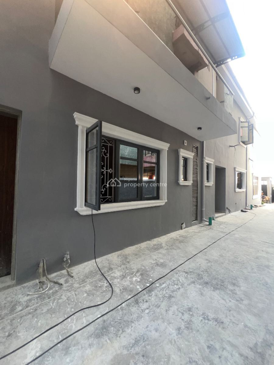 Luxury 3bedroom Flat, in an Estate By Shoprite Road Behind Giwa’s Garden, Sangotedo, Ajah, Lagos, Flat / Apartment for Rent