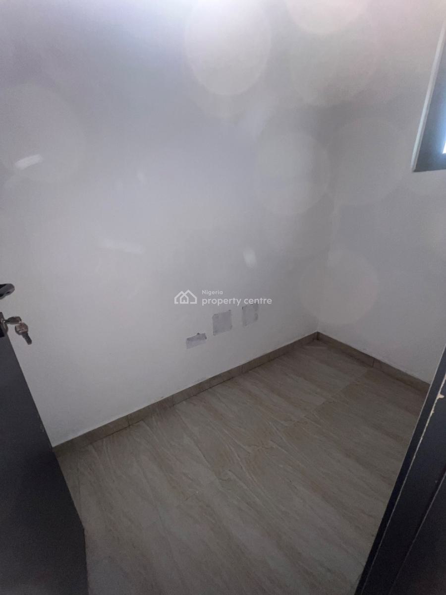 Luxury 3bedroom Flat, in an Estate By Shoprite Road Behind Giwa’s Garden, Sangotedo, Ajah, Lagos, Flat / Apartment for Rent