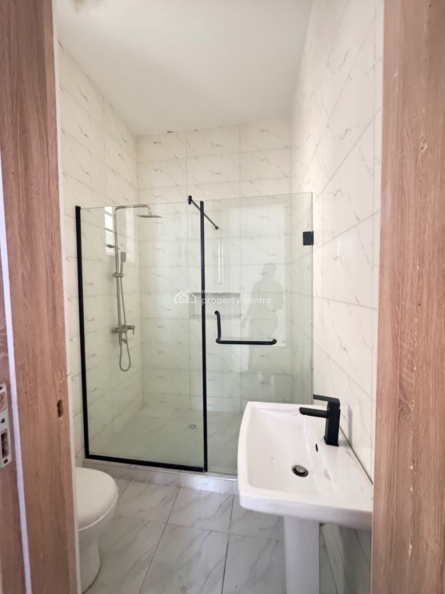 Masterpiece 5_ Bedroom Fully Detached Duplex with Bq _chevron Drive, Chevron Drive Lekki Lagos State, Lekki, Lagos, Detached Duplex for Sale