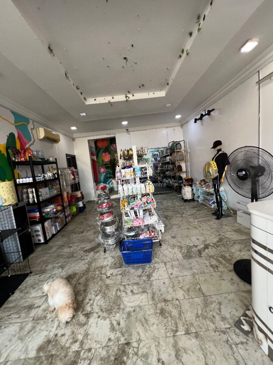 Shop Space Ground Floor Facing Road on Emmanuel Abimbola Cole, Emmanuel Abimbola Cole Lekki Phase 1, Lekki Phase 1, Lekki, Lagos, Shop for Rent