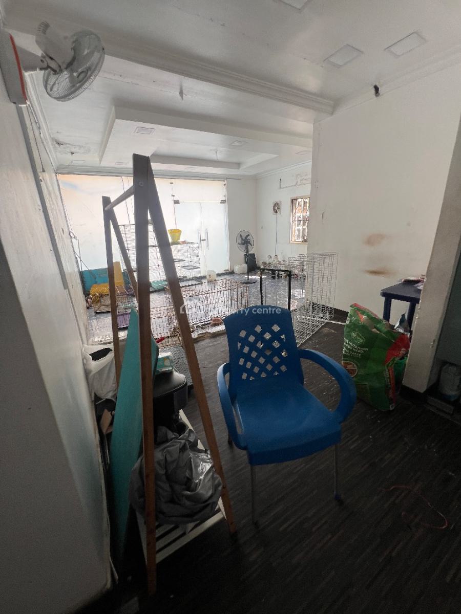 150sqm Shop Space Ground Floor Facing Road, Emmanuel Abimbola Cole, Lekki Phase 1, Lekki, Lagos, Shop for Rent