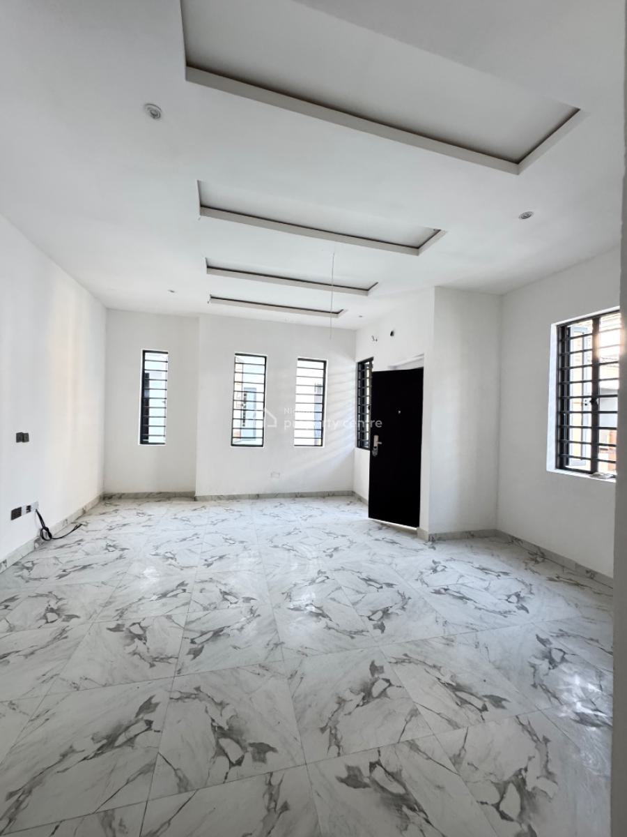 Discover Comfort and Modern Living 3 Bedroom Semi Detached with Bq, Harris Drive Lekki, Lekki, Lagos, Semi-detached Duplex for Sale