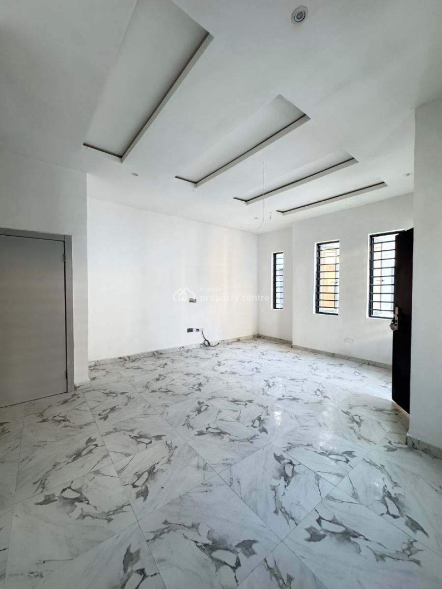 Discover Comfort and Modern Living 3 Bedroom Semi Detached with Bq, Harris Drive Lekki, Lekki, Lagos, Semi-detached Duplex for Sale