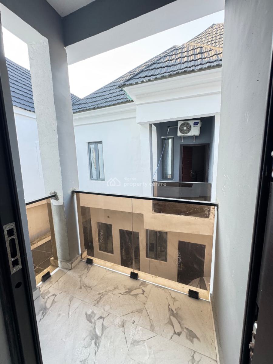 Discover Comfort and Modern Living 3 Bedroom Semi Detached with Bq, Harris Drive Lekki, Lekki, Lagos, Semi-detached Duplex for Sale