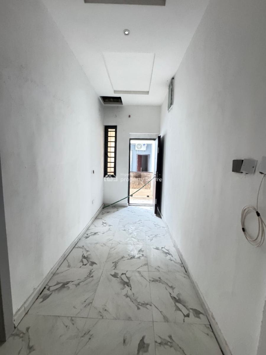 Discover Comfort and Modern Living 3 Bedroom Semi Detached with Bq, Harris Drive Lekki, Lekki, Lagos, Semi-detached Duplex for Sale