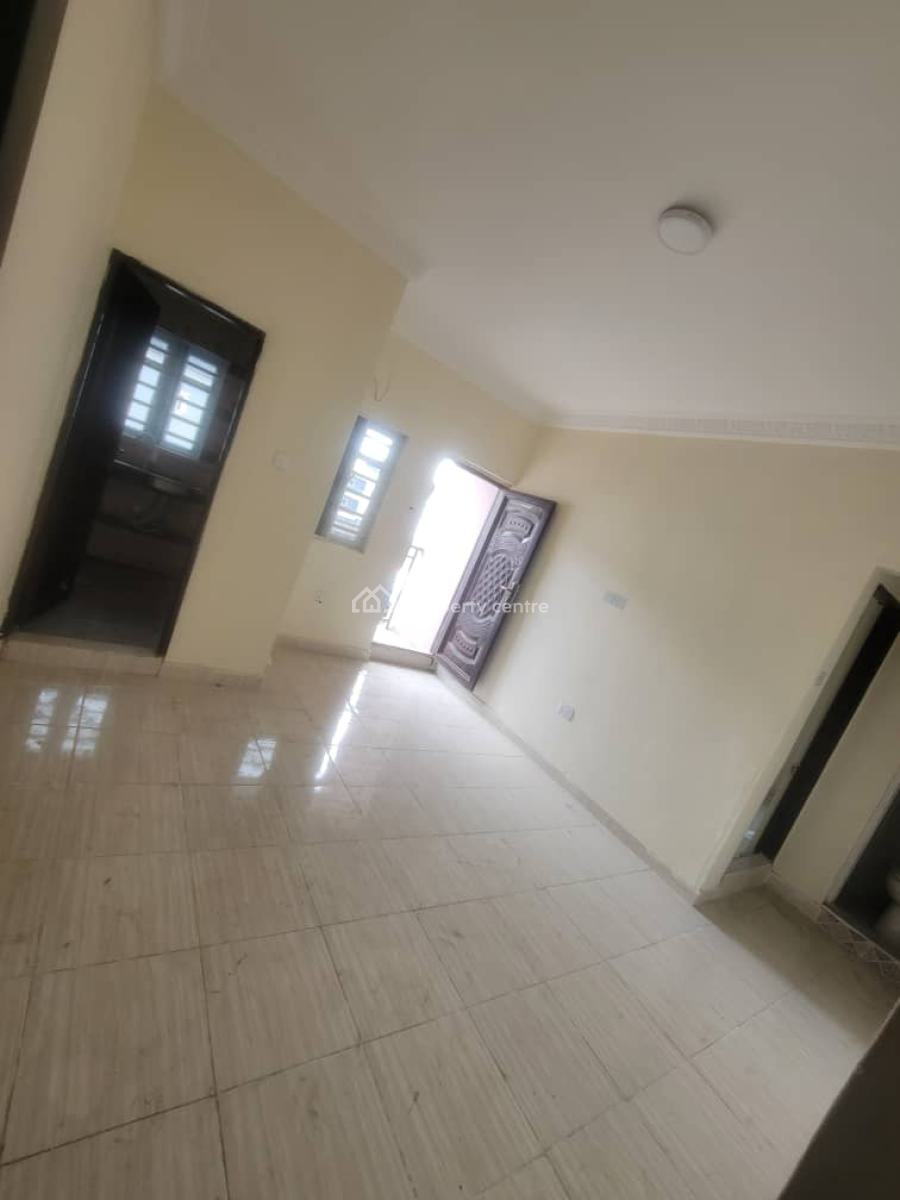 Mini Flat at Surulere, Adeosun Str, Kilo Suruler, Surulere, Lagos, Mini Flat (room and Parlour) for Rent