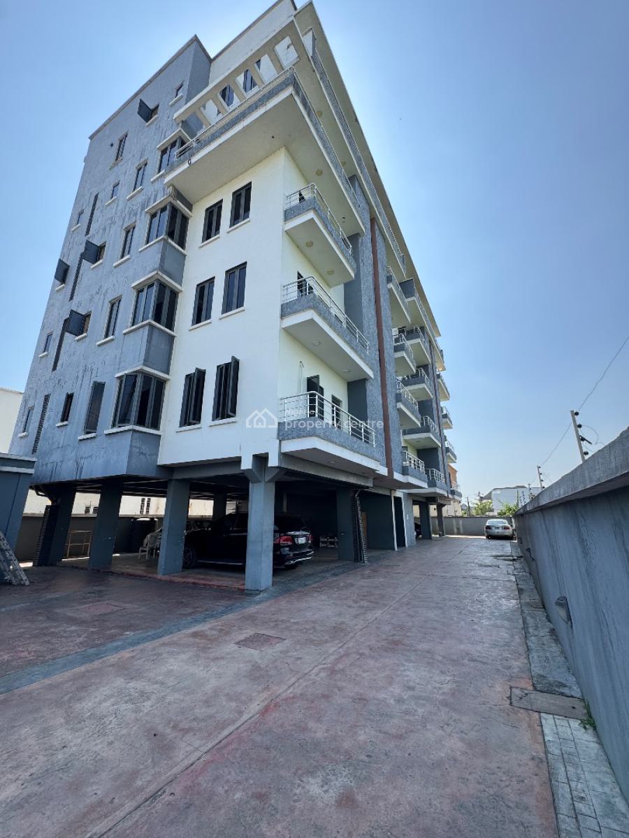 3 Bedroom Apartment + Bq, 2nd Toll Gate Inside an Estate, Lekki, Lagos, Flat / Apartment for Rent