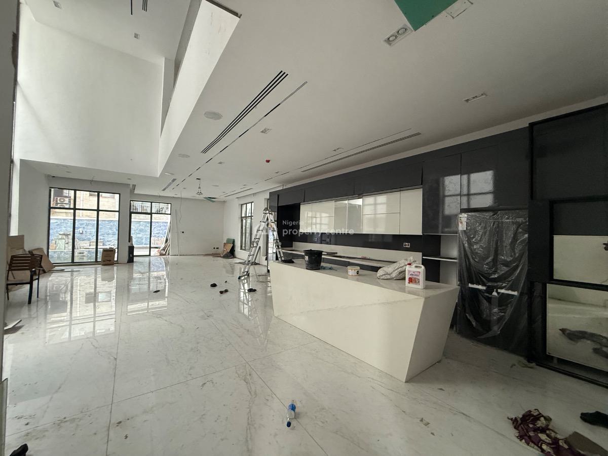 Luxurious 6 Bedroom Detached Bungalow Duplex, Banana Island, Ikoyi, Lagos, Detached Duplex for Sale