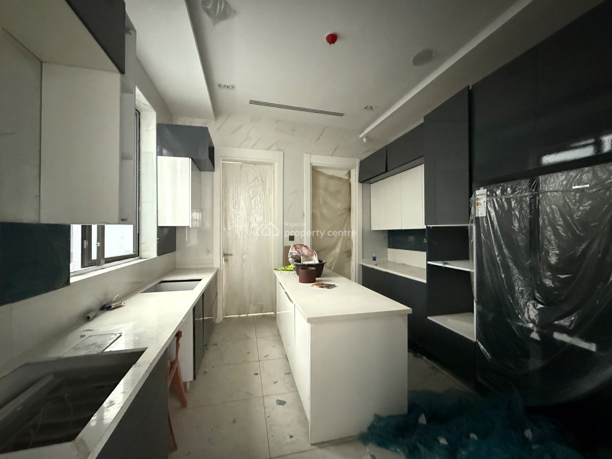 Luxurious 6 Bedroom Detached Bungalow Duplex, Banana Island, Ikoyi, Lagos, Detached Duplex for Sale