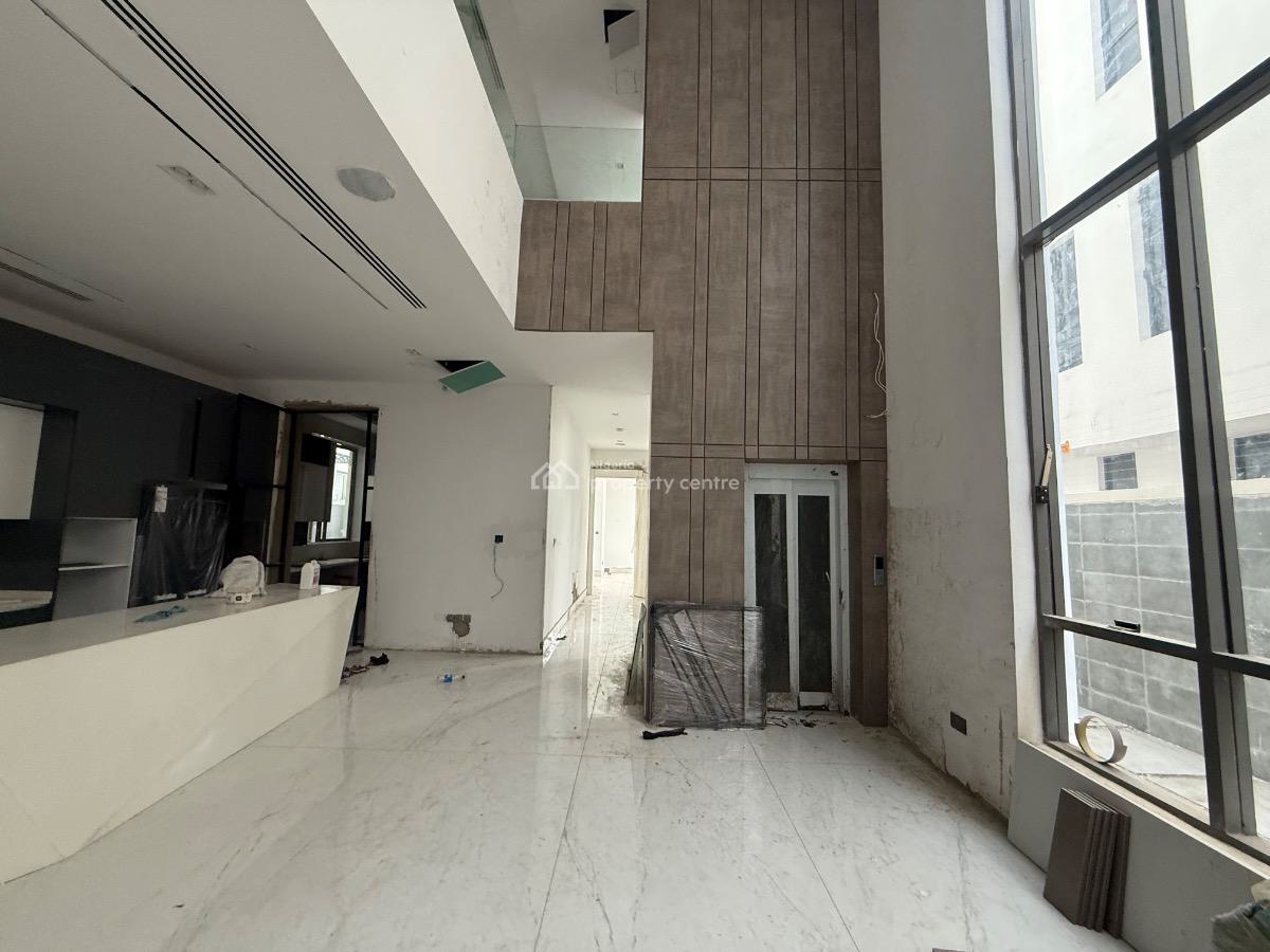 Luxurious 6 Bedroom Detached Bungalow Duplex, Banana Island, Ikoyi, Lagos, Detached Duplex for Sale