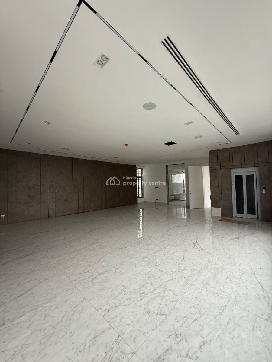 Luxurious 6 Bedroom Detached Bungalow Duplex, Banana Island, Ikoyi, Lagos, Detached Duplex for Sale