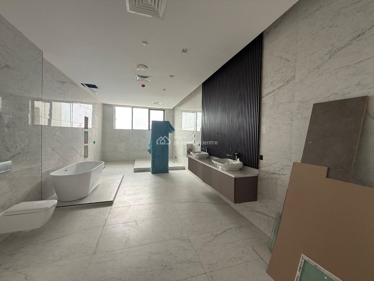 Luxurious 6 Bedroom Detached Bungalow Duplex, Banana Island, Ikoyi, Lagos, Detached Duplex for Sale