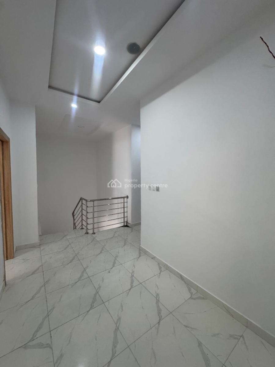 4 Bedroom Semi Detached Duplex + Bq, Harris Drive Inside an Estate, Vgc, Lekki, Lagos, Semi-detached Duplex for Rent