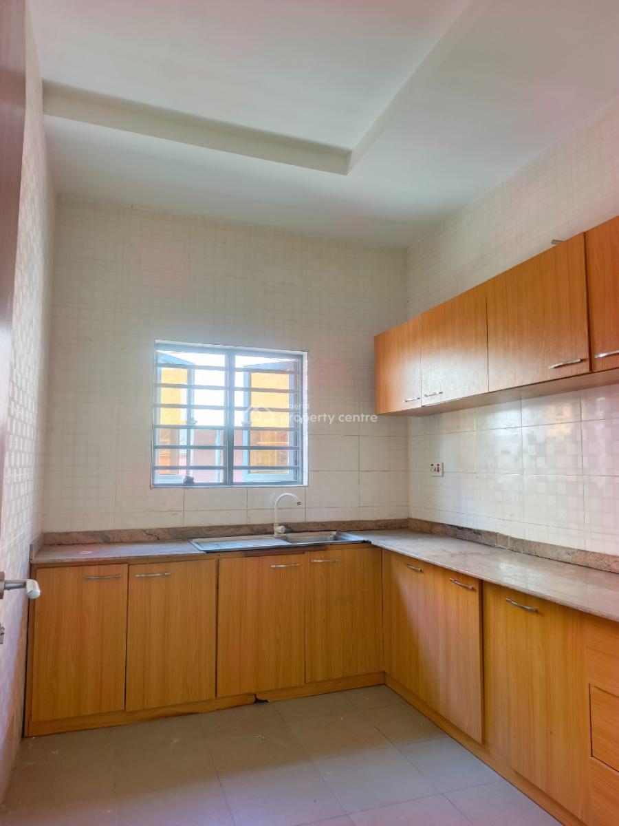 Smart Spacious Conducive Mini Flat (room and Parlor) Upstairs, in Estate at Ogombo Abraham Adesanya Axis, Ajah Lagos., Ajah, Lagos, Mini Flat (room and Parlour) for Rent