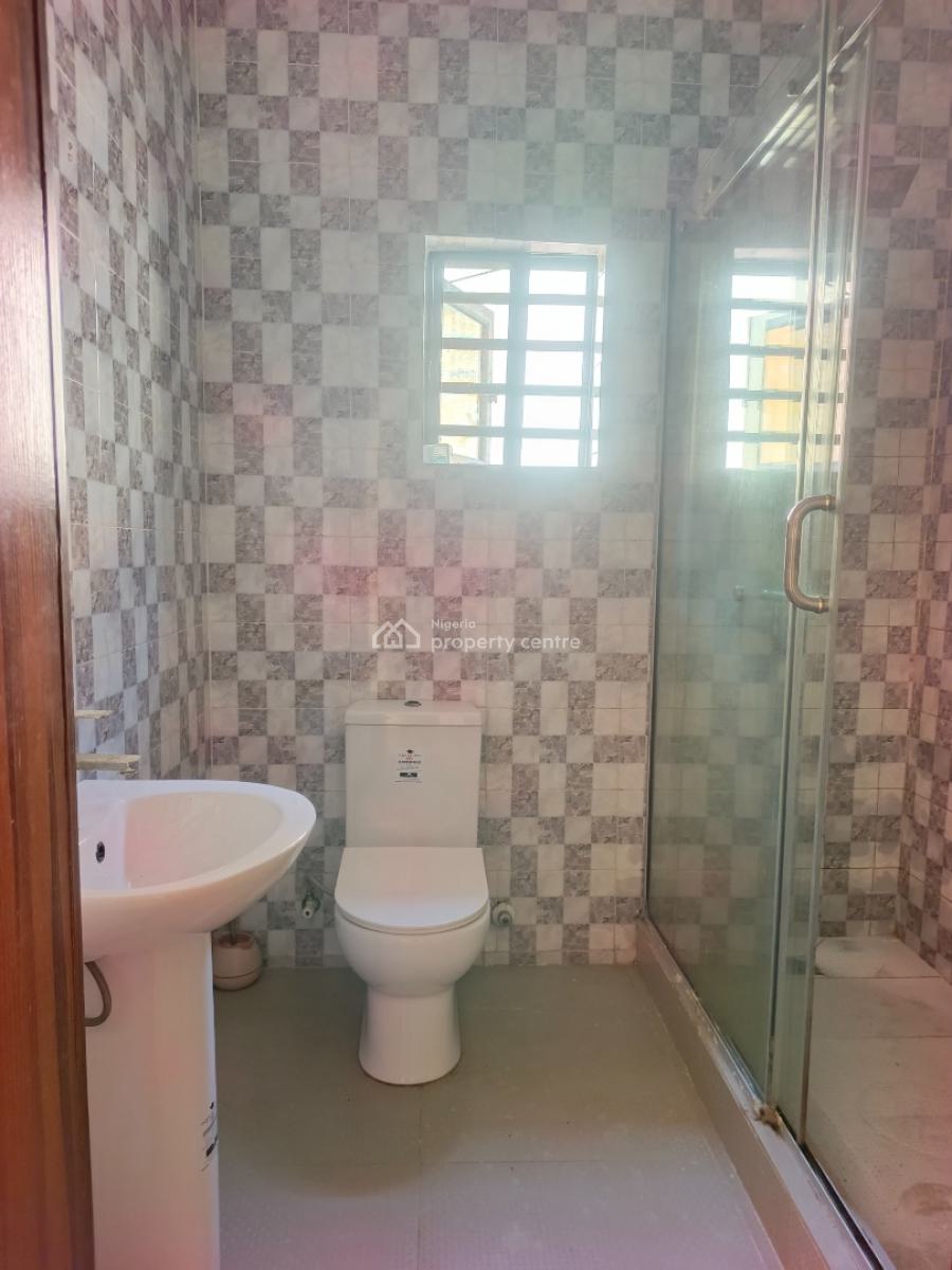 Smart Spacious Conducive Mini Flat (room and Parlor) Upstairs, in Estate at Ogombo Abraham Adesanya Axis, Ajah Lagos., Ajah, Lagos, Mini Flat (room and Parlour) for Rent