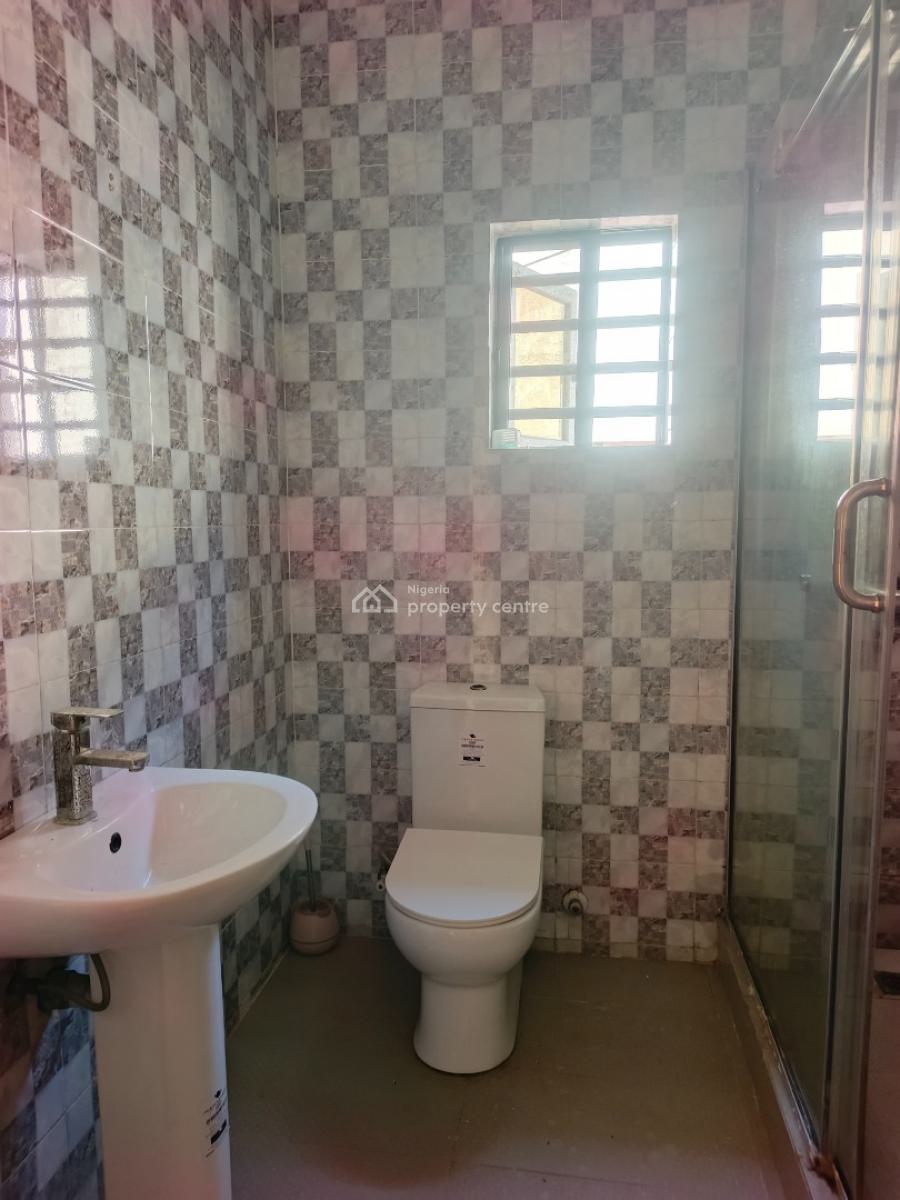 Smart Spacious Conducive Mini Flat (room and Parlor) Upstairs, in Estate at Ogombo Abraham Adesanya Axis, Ajah Lagos., Ajah, Lagos, Mini Flat (room and Parlour) for Rent