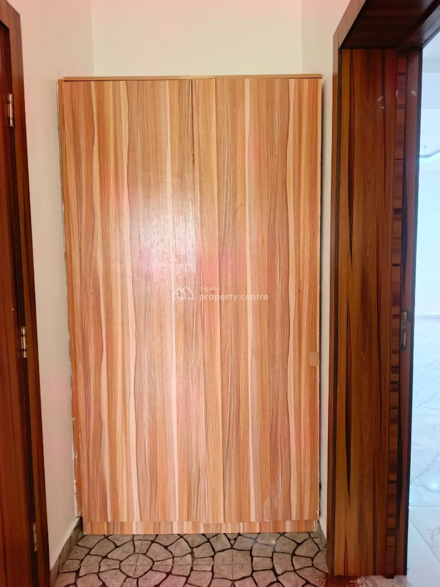 Smart Spacious Conducive Mini Flat (room and Parlor) Upstairs, in Estate at Ogombo Abraham Adesanya Axis, Ajah Lagos., Ajah, Lagos, Mini Flat (room and Parlour) for Rent