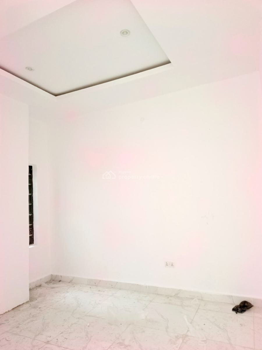 Smart Spacious Newly Built 2 Bedrooms Apartment., in Estate at Abraham Adesanya Axis, Ajah Lagos., Ajah, Lagos, Flat / Apartment for Rent