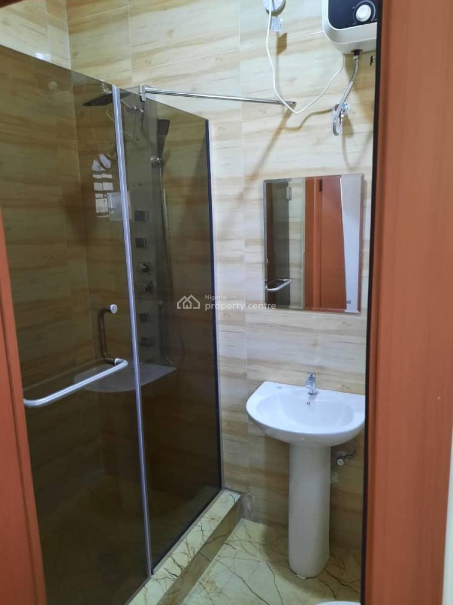 5 Bedroom and Bq in Chevy View Estate, Chevy View Estate, Lekki, Lagos, Detached Duplex for Sale