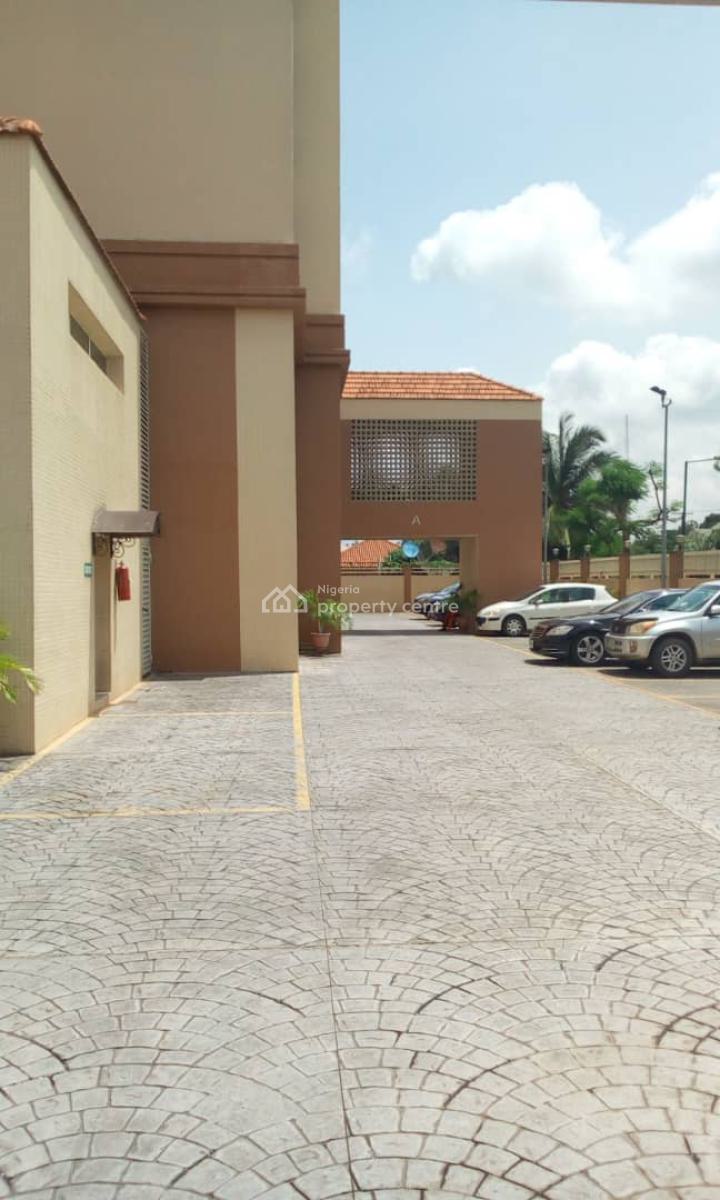 3 Bedroom Apartment with Bq, Parkview, Ikoyi, Lagos, Flat / Apartment for Sale