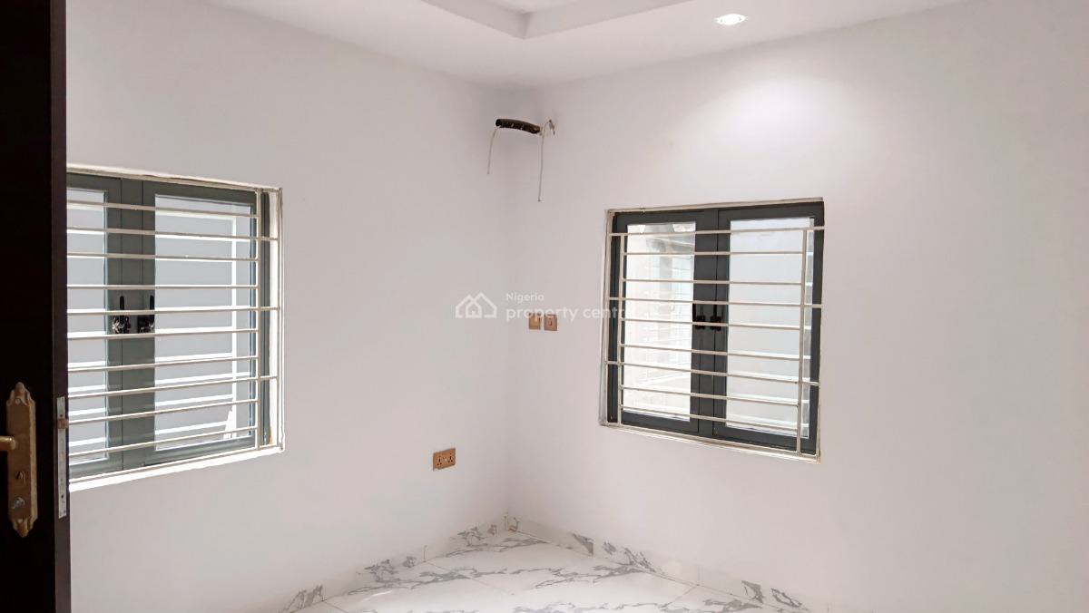 Newly Built Tastefully Finished 2 Units 2 Bedroom Flat, Upstairs, By Thomas Laniyan Street, Anthony, Maryland, Lagos, Office Space for Rent