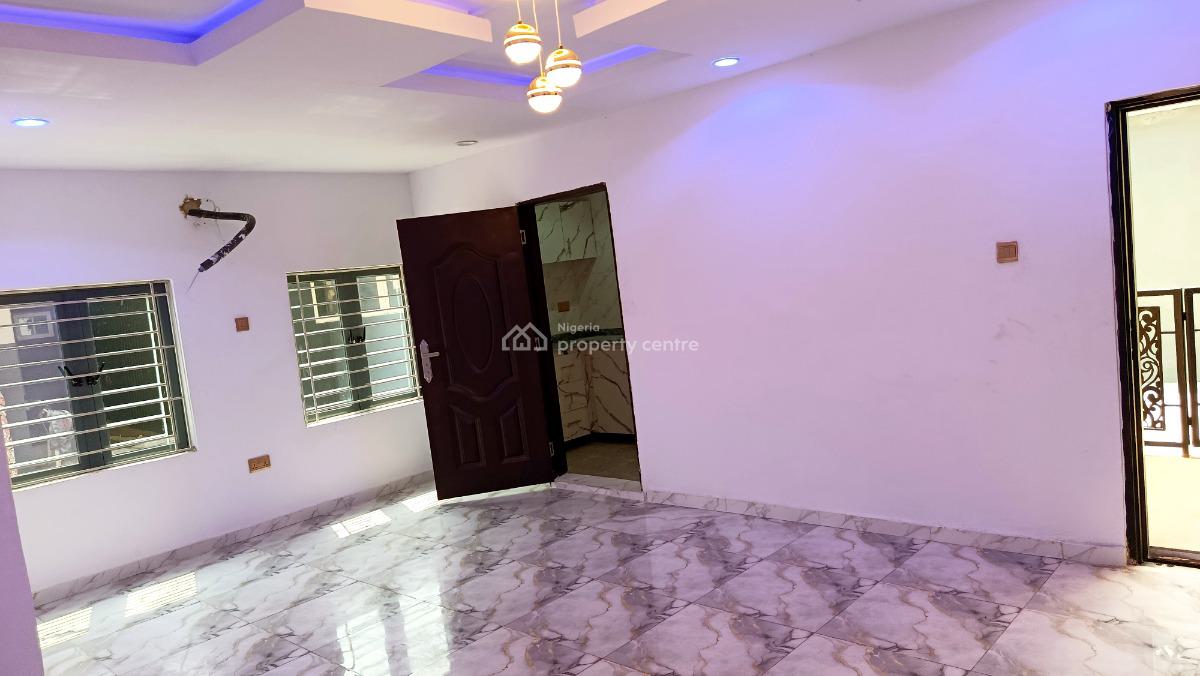 Newly Built Tastefully Finished 2 Units 2 Bedroom Flat, Upstairs, By Thomas Laniyan Street, Anthony, Maryland, Lagos, Office Space for Rent