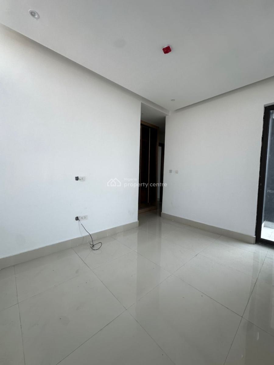 Newly Built 3-bedroom Serviced Apartment on The 3rd Floor, Lekki Phase 1, Lekki, Lagos, Flat / Apartment for Rent