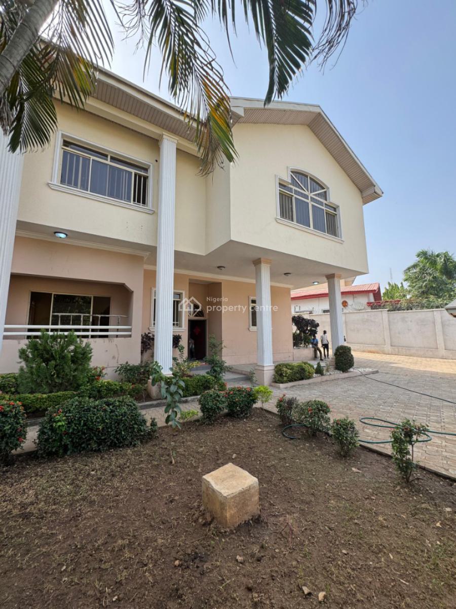 6-bedroom Semidetached Duplex with a 1-bedroom Bq, Maitama District, Abuja, Detached Duplex for Rent