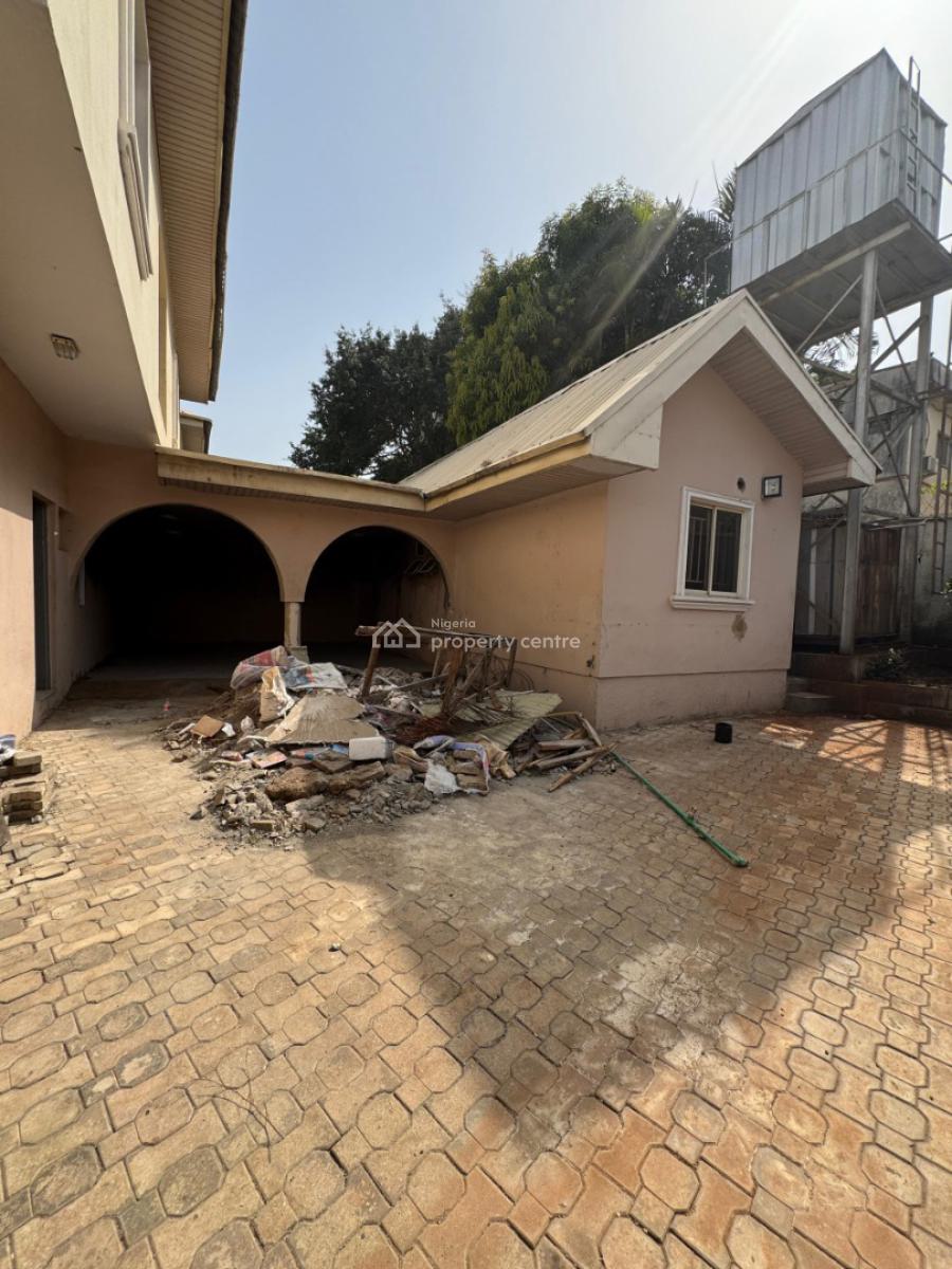 6-bedroom Semidetached Duplex with a 1-bedroom Bq, Maitama District, Abuja, Detached Duplex for Rent