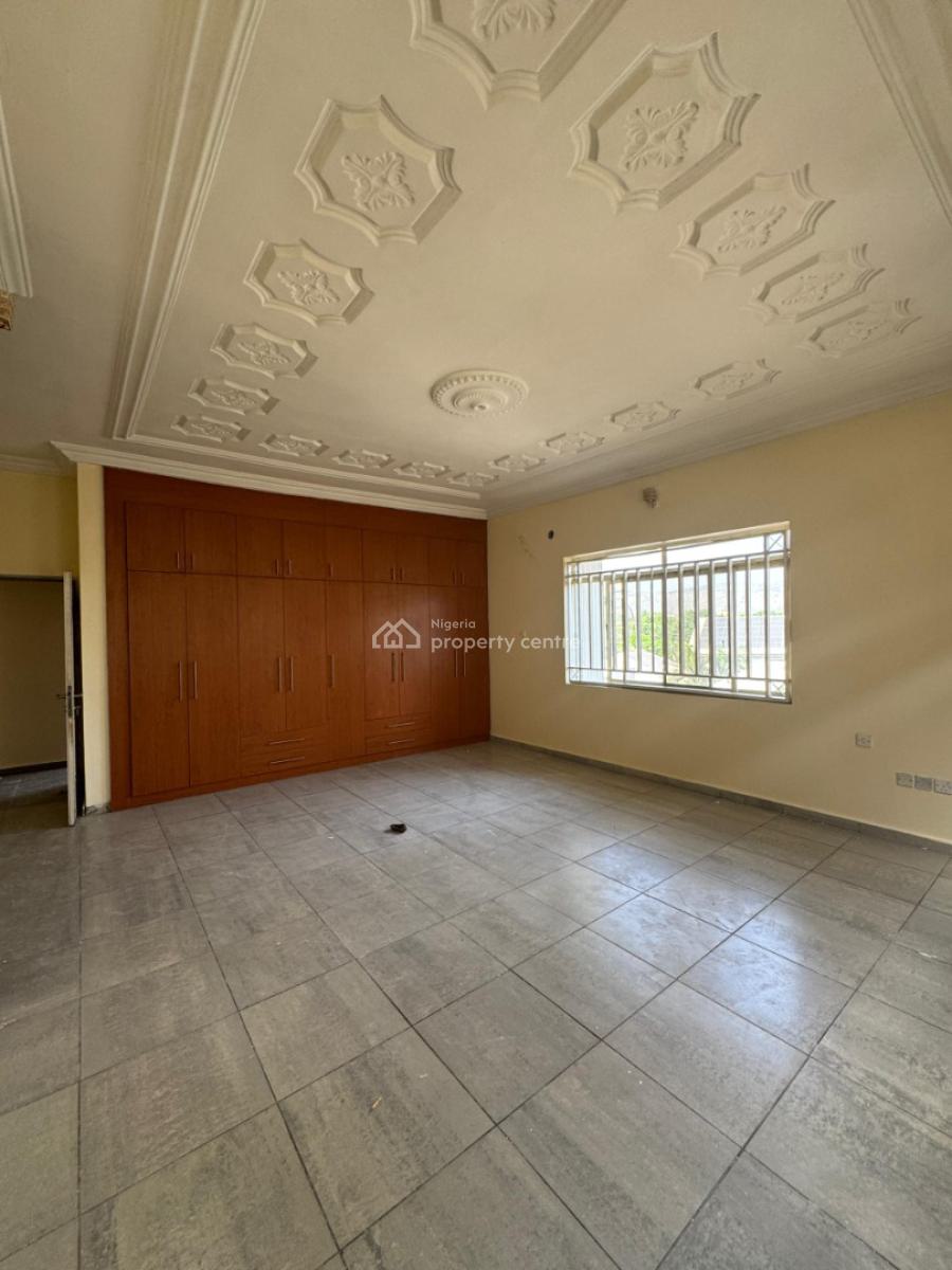 6-bedroom Semidetached Duplex with a 1-bedroom Bq, Maitama District, Abuja, Detached Duplex for Rent