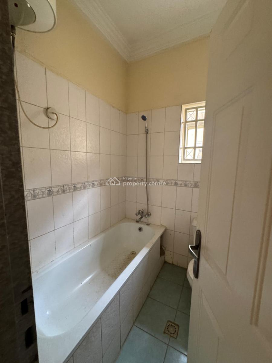 6-bedroom Semidetached Duplex with a 1-bedroom Bq, Maitama District, Abuja, Detached Duplex for Rent