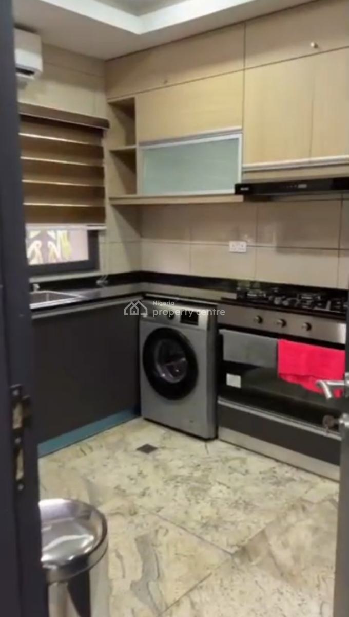 Furnished and Serviced 2bedroom Flat for at Garki 2, Very Nice Neighbourhood @ Garki 2, Garki, Abuja, Flat / Apartment for Rent