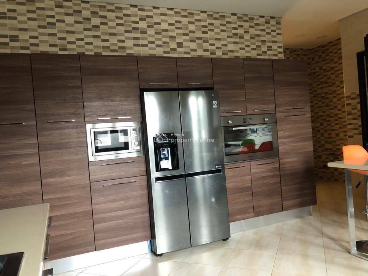 Wonderfully Built Vacant Units of 3 Bedroom Apartment with a Bq, Old Ikoyi, Ikoyi, Lagos, Flat / Apartment for Rent