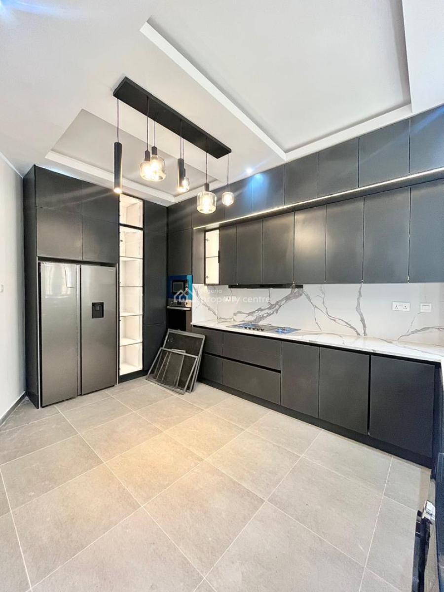 Self Compound 4  Bedroom Semi Detached Duplex with Bq, Self Compound 4  Bedroom Semi Detached Duplex with Bq, Lekki Phase 1, Lekki, Lagos, Semi-detached Duplex for Rent