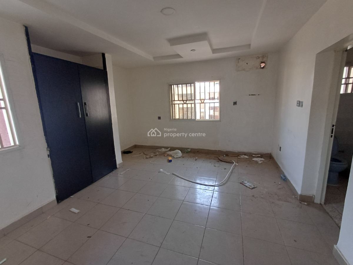 Lovely 2 Bedroom Flat on The Second Floor, Wuse 2, Abuja, Flat / Apartment for Rent