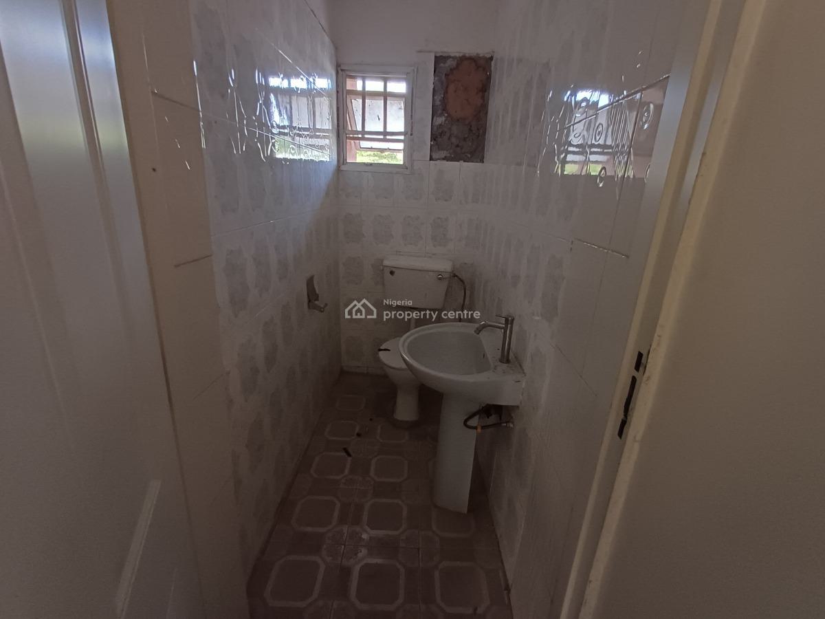 Lovely 2 Bedroom Flat on The Second Floor, Wuse 2, Abuja, Flat / Apartment for Rent