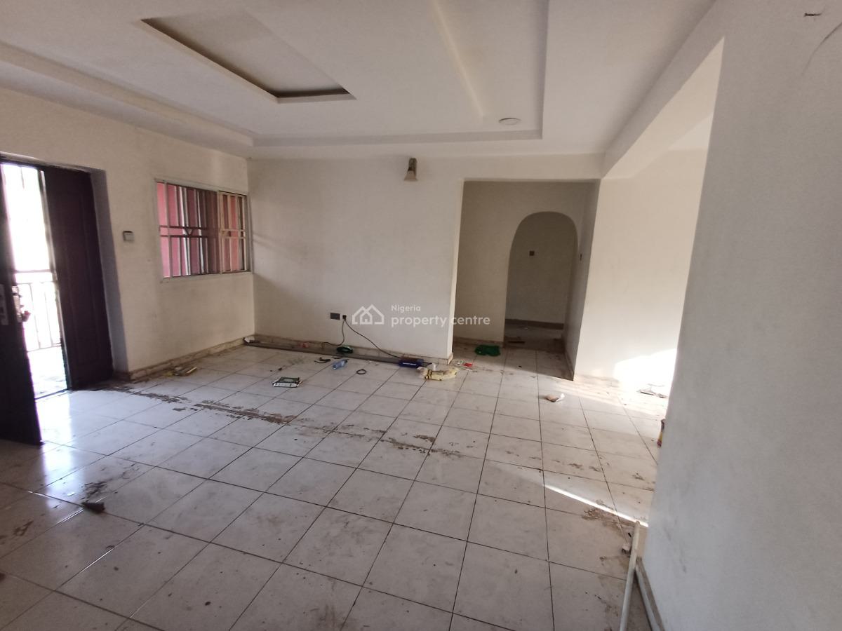 Lovely 2 Bedroom Flat on The Second Floor, Wuse 2, Abuja, Flat / Apartment for Rent