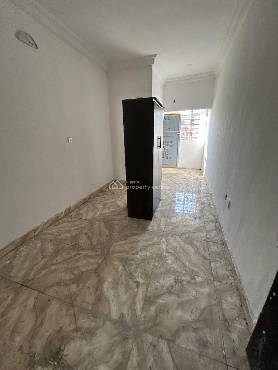 Newly Built 2 Bedroom Apartment in a  Secured Estate, Ologolo, Lekki, Lagos, Flat / Apartment for Rent