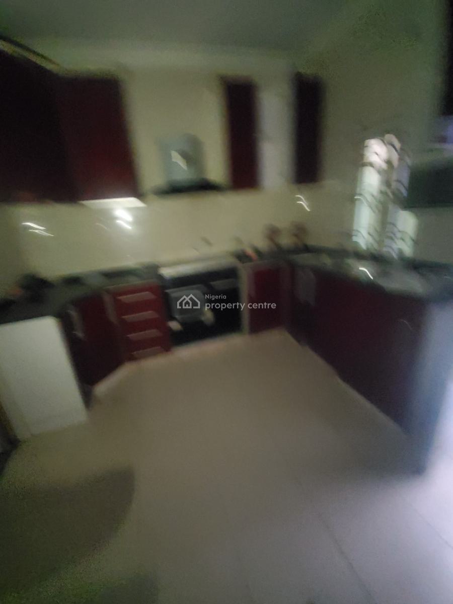 1 Room Shared Kitchen Apartment, Oral Estate. Elengaza Bustop, Lekki, Lagos, Self Contain (single Rooms) for Rent