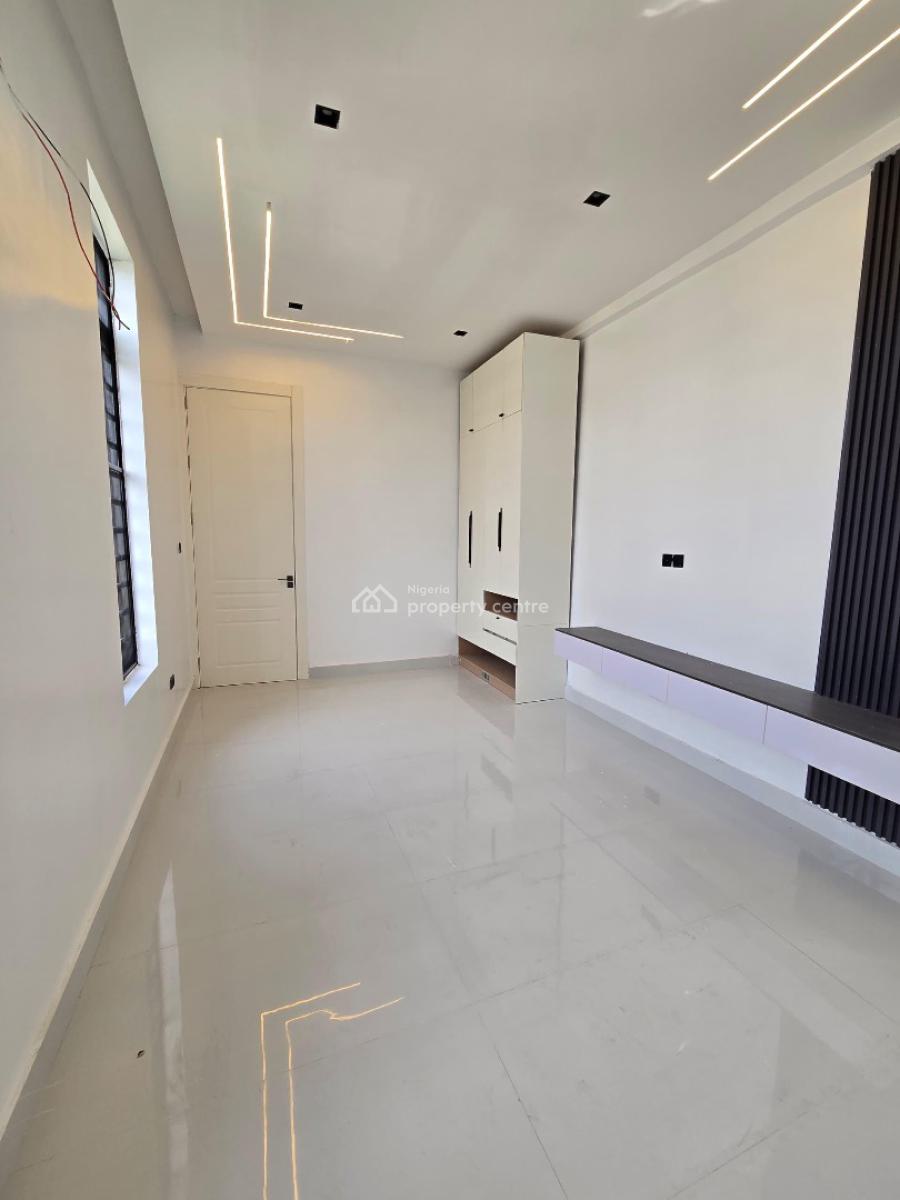 Stunning 5 Bedroom Duplex with a Bq and Pool, Lekki Phase 1, Lekki, Lagos, House for Sale
