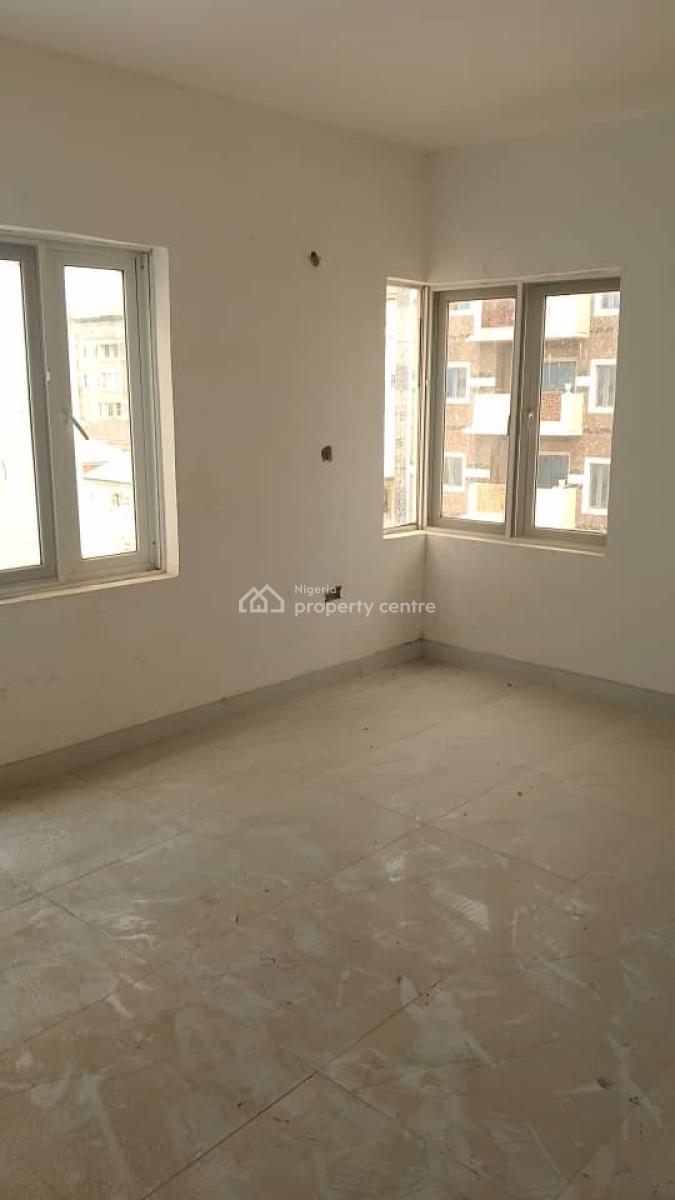 New 3 Bedroom Ensuite Upstairs Flat with Bq, Abolakale Lateef Arikawe Drive, New Road, Alpha Beach, Lekki, Lagos, Flat / Apartment for Sale