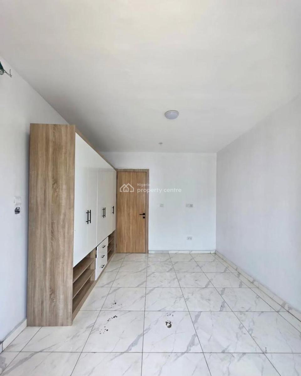 Brand New Spacious & Well Finished, 2 Bedroom Apartment, Ikate, Lekki, Lagos, Block of Flats for Sale