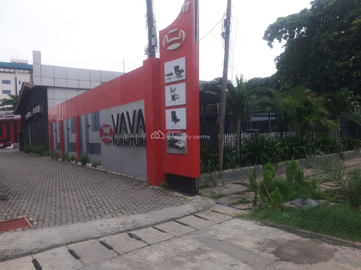 High-end Deluxe Showroom & Office Complex Sitting on 3,232sqm, Karim Kotun Street, Victoria Island (vi), Lagos, Office Space for Sale
