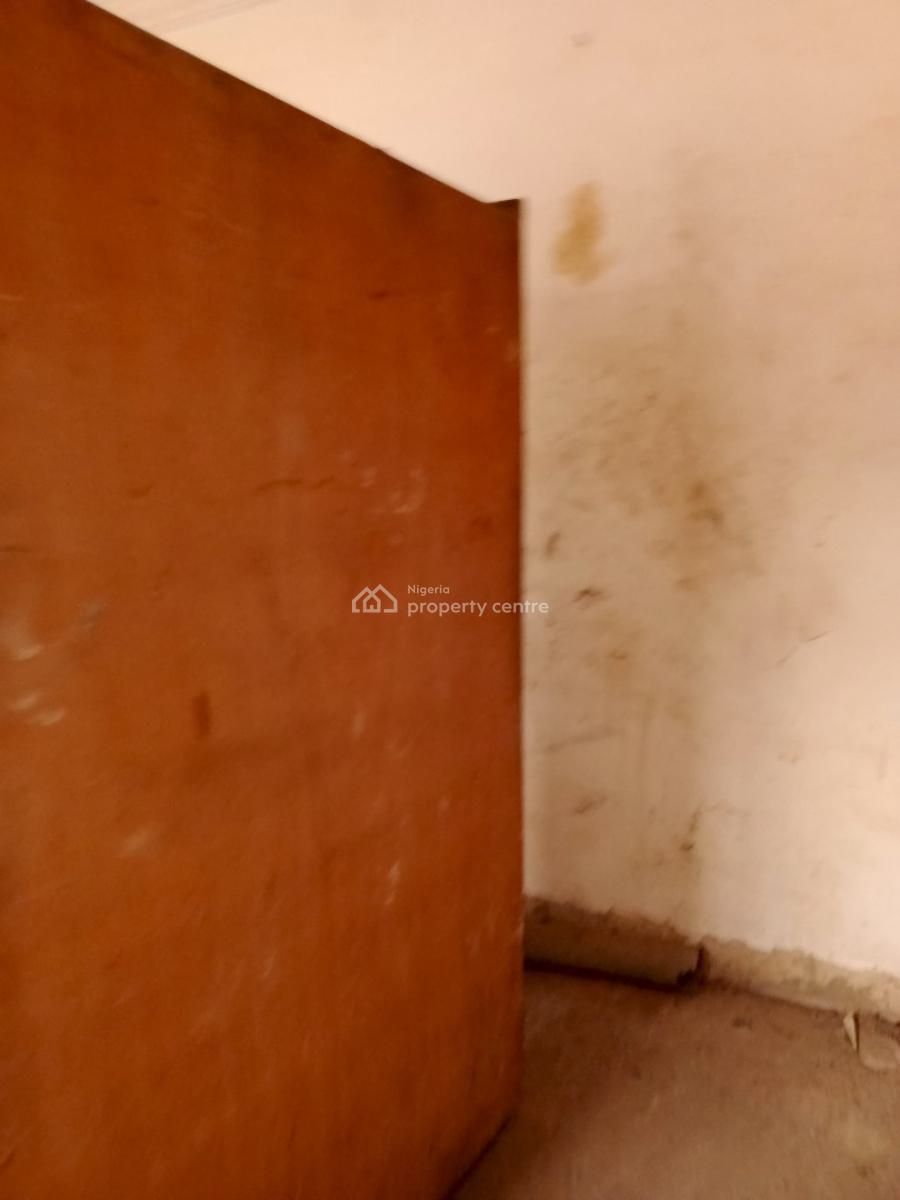 Fully Detached 4 Bedroom Duplex Available in a Good Area, Off Ilaje Road, Bariga, Shomolu, Lagos, Detached Duplex for Sale