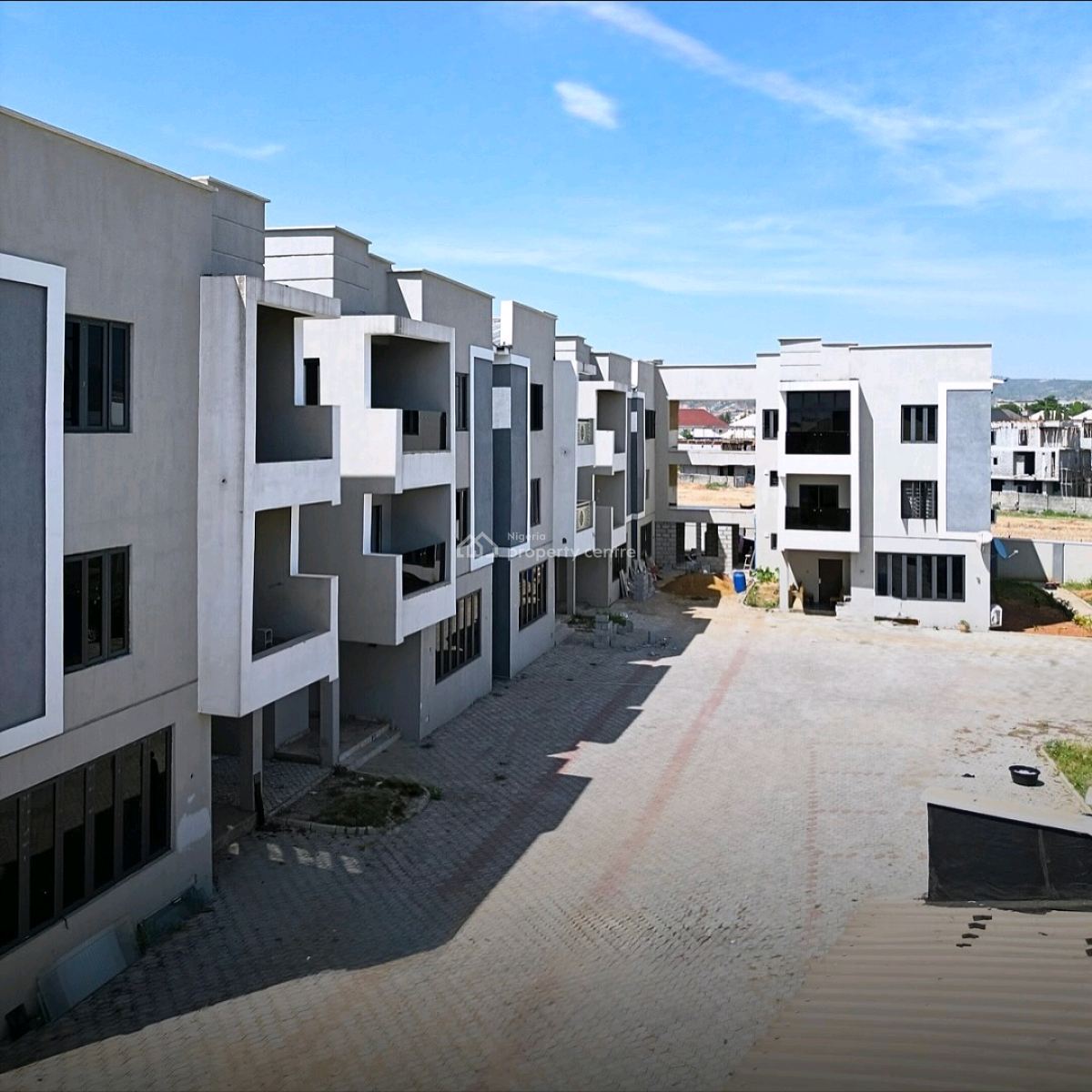 Newly Constructed 4bedrooms Terrace Duplex with a Maids Room in a Stra, Jahi, Abuja, House for Sale