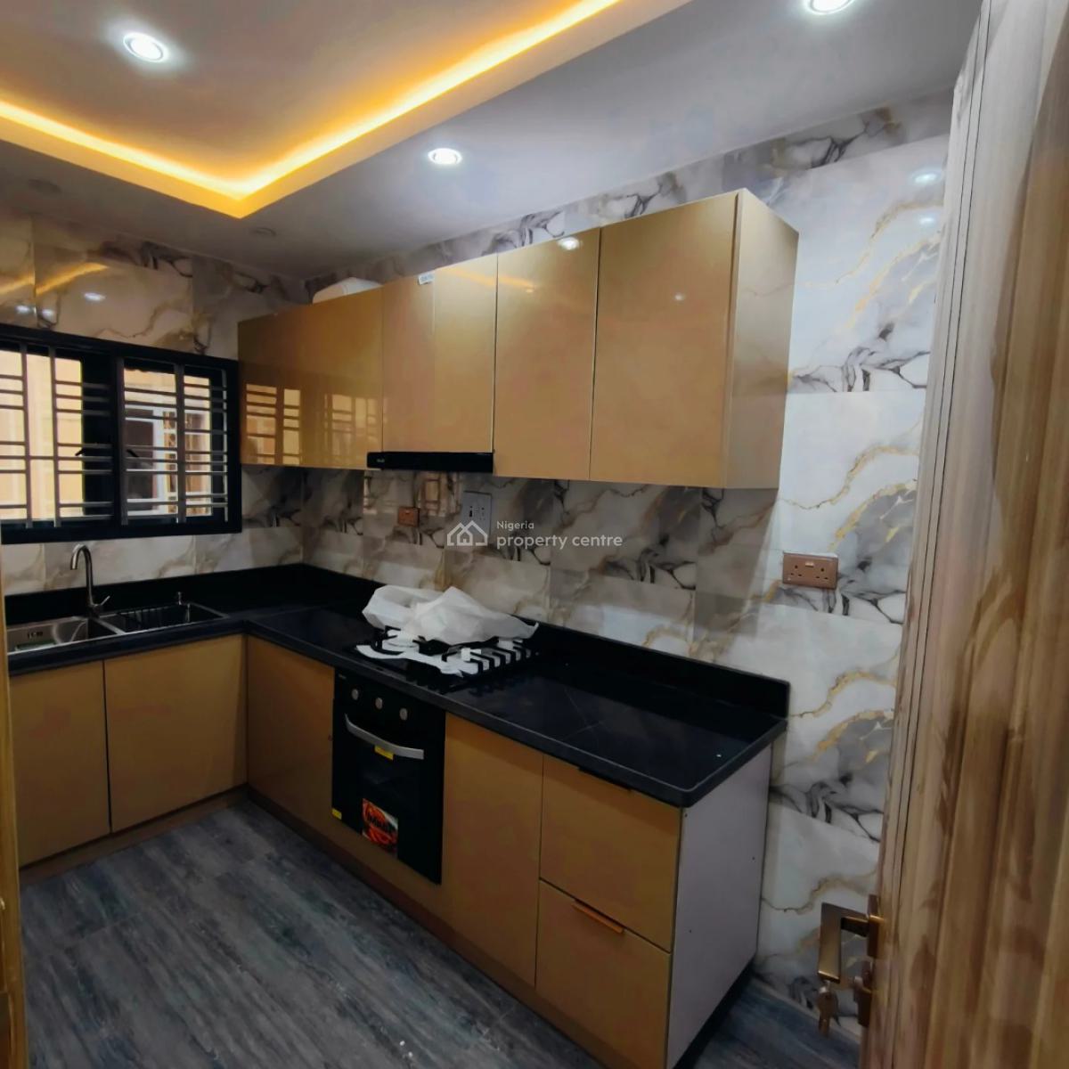 3 Bedroom Apartment, Ogba, Ikeja, Lagos, Flat / Apartment for Sale