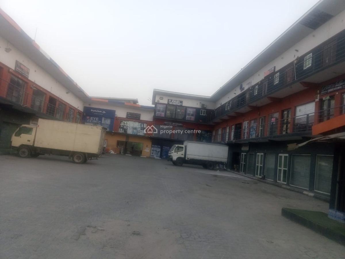 Shop/office, The Hub Plaza, 62 Addo Road, Ajah, Lagos, Shop for Rent
