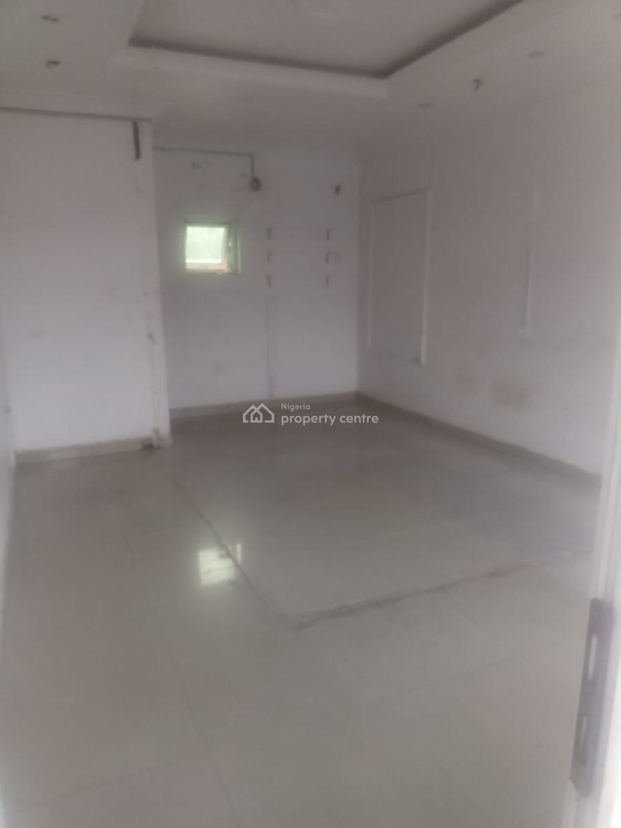 Shop/office, The Hub Plaza, 62 Addo Road, Ajah, Lagos, Shop for Rent