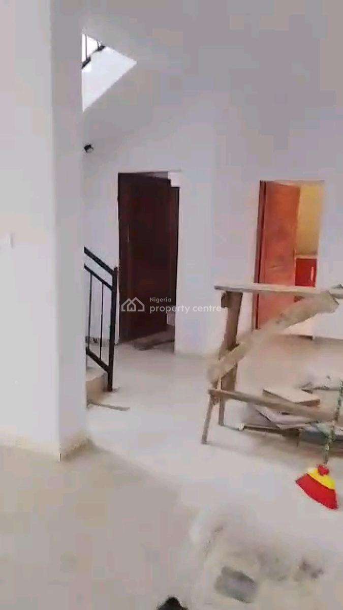 Standard and Spacious 4 Bedroom Duplex All in Suite, Alagomeji, Yaba, Lagos, Detached Duplex for Rent