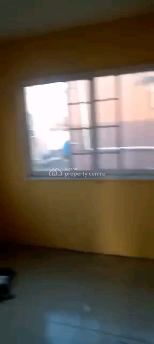 Decent Spacious 3 Bedroom, Off Bakare Street, Doyin Omololu, Alapere, Ketu, Lagos, Flat / Apartment for Rent